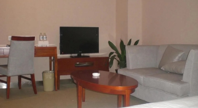 Greentree Inn Xi'an Mingdemen Express Hotel, Prenota Hotel Hotel a Shaanxi con parcheggio, Parcheggio