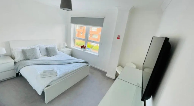 Modern 2 bed Apartment Near City Centre, Забронировать Апартаменты/квартира East End 