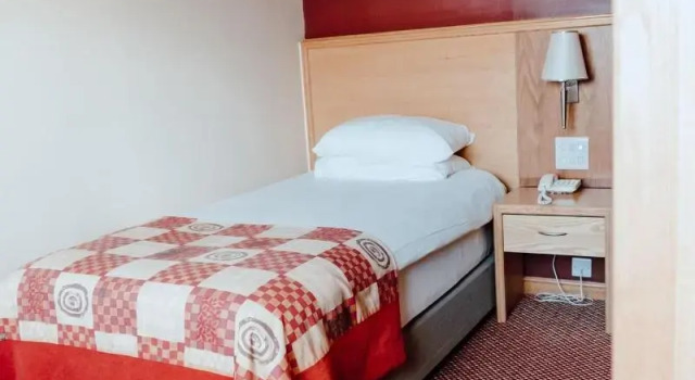 Одноместный номер Standard Cabarfeidh Hotel
