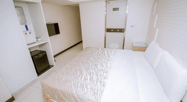 Двухместный номер Standard Guide Hotel Taoyuan Fuxing