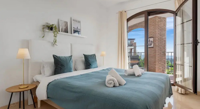 Los Arqueros Sunny Balcony With Pool - Ref M52, Забронировать Апартаменты/квартира Бенаавис Коста-дель-Соль