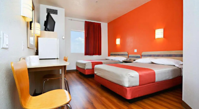 Четырёхместный номер Standard Motel 6-Benson, AZ