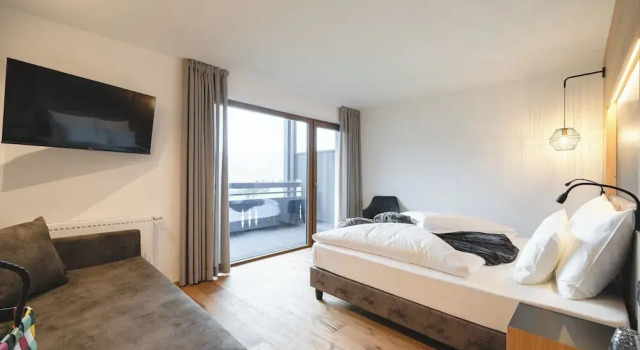 Двухместный номер Standard с балконом и с видом на горы Hotel Lahnerhof
