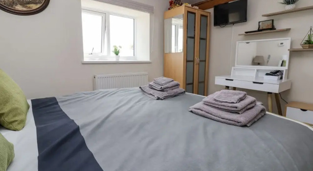 Coach House, Забронировать Дом для отпуска Денби Клоид, рядом с Замок Денби