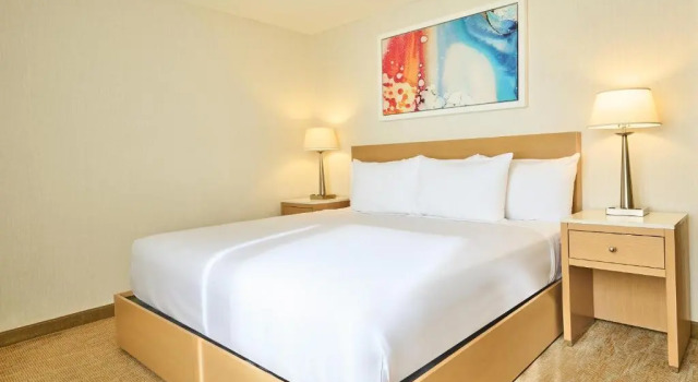 Двухместный люкс Premium North Tropicana Atlantic City – A Caesars Rewards Destination