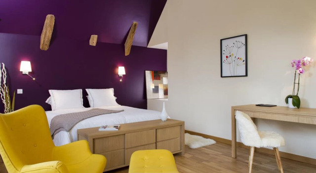 Auberge de la Tour, Book Hostel / Vandrerhjem Hoteller i Cantal med morgenmad, Morgenmad