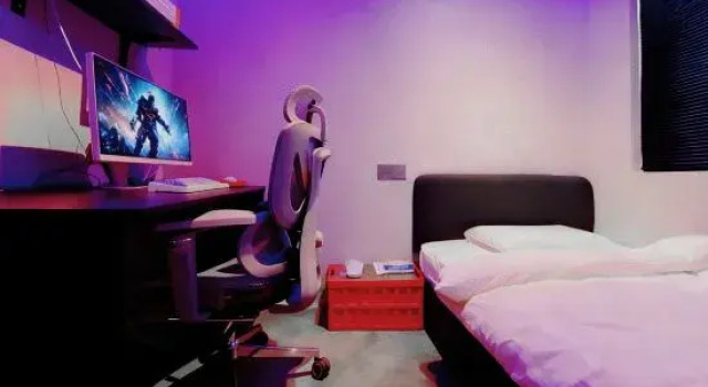 Капсула High Dimensions E-Sports Hotel