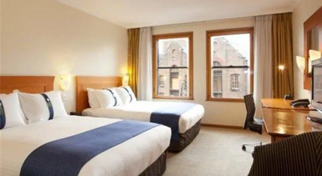 Шестиместный номер Standard Sydney Harbour Hotel