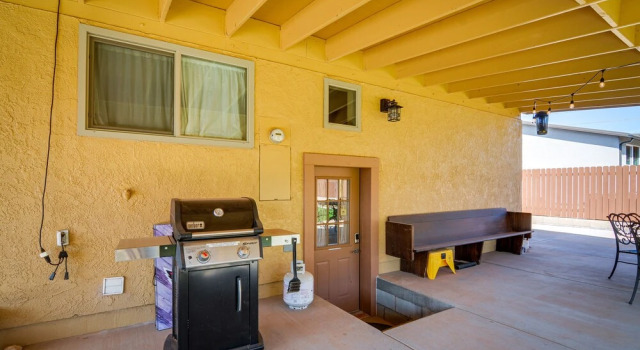 Pet-friendly Kanab Getaway w/ Patio & Grill!, Boek Hotel Hotels in Kane County met parkeren, Parkeren