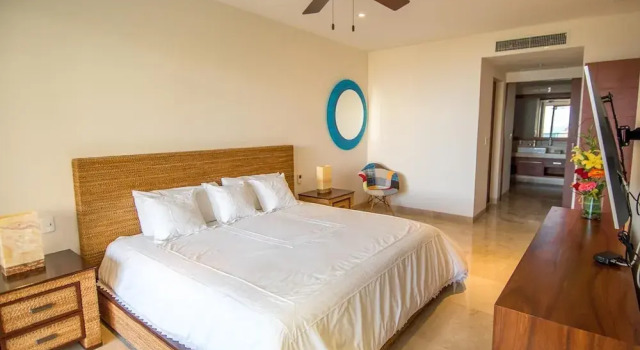 Cosmo 8A2, Book Apartment Tangolunda 