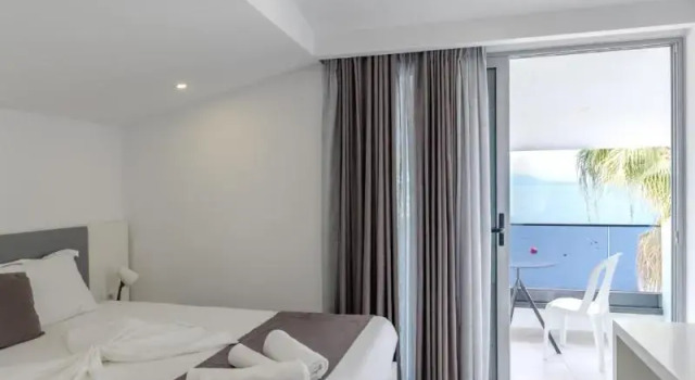 Standard Doppel Zimmer mit Balkon und mit Meerblick Vila Era Beach
