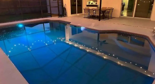 Коттедж Light Sand With Heated Pool