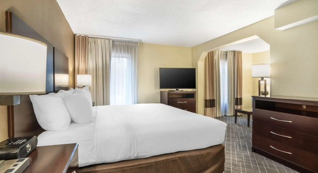 Двухместный люкс Comfort Inn & Suites Lake Norman