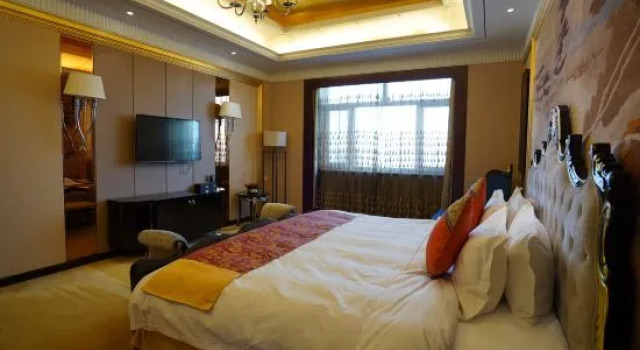 Люкс Presidential Harbin Airport Taiping Lake Hot Spring Hotel