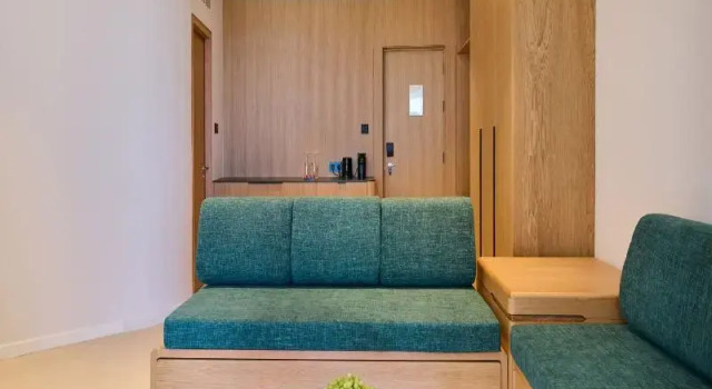 1 Bedroom Suite with balcony and with view Sunrise Emerald