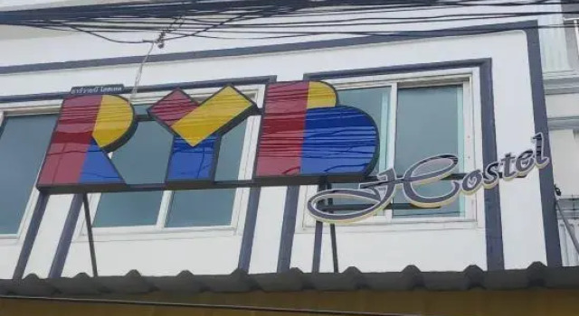 RYB Hostel Phuket, Забронировать Хостел Хостелы Пхукета Таун, рядом с Старый город Пхукета, Хостел