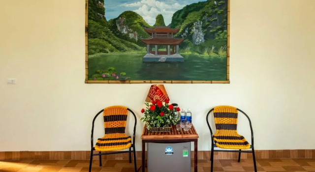 Четырёхместный номер Standard с видом на горы Hang Mua Central Homestay