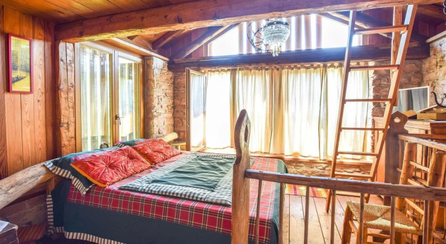 Nice Home in Lamon With Wifi and 1 Bedrooms, Book Hotel Lamon 