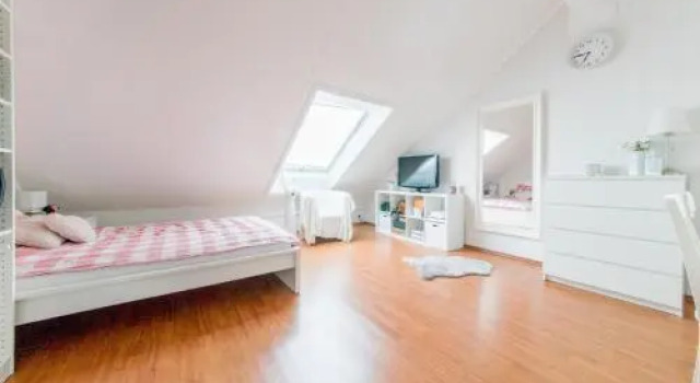 4 Private Single Rooms (5652), Забронировать Отель Латцен Ганновер, рядом с Торговый центр "Лайне Центер Латцен"