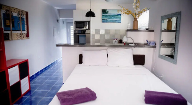 Номер Economy Oceanfront Townhome in Marazul Dive Resort