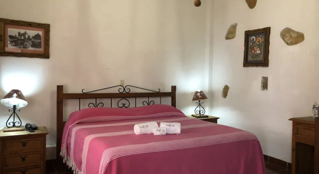 Standardowy dwuosobowy pokój Parador Monte Carmelo