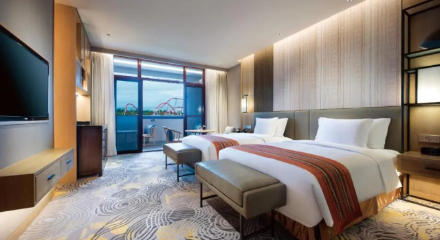 Трёхместный номер Premium Crowne Plaza Kunming Ancient Dian Town by IHG