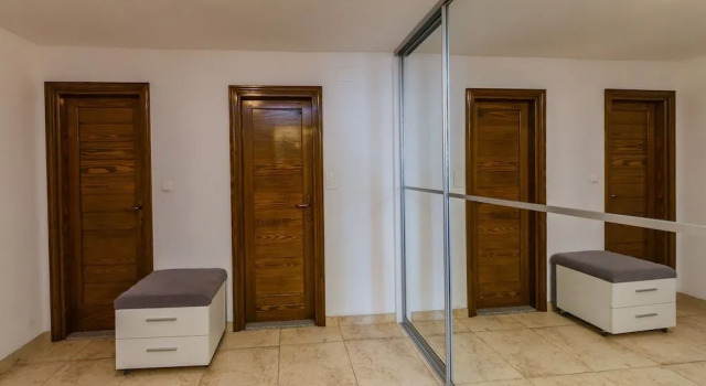 Radun Porat, Rezerwuj Hotel Hotele w Split-Dalmatia County z parkingiem, Parking