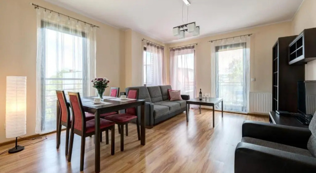 Baltic Pearl Sopot Residence by Noclegi Renters, Book Apartment Karlikowo 