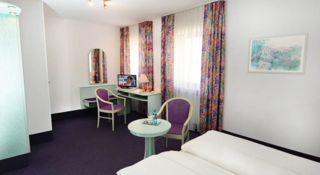 Двухместный номер Standard с видом на город Hotel Weisses Lamm
