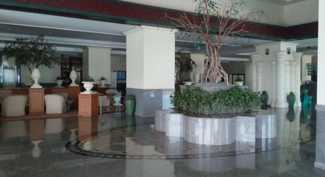 Cha-Am Grand Condotel, Забронировать Отель Отели Пхетчабури 3 звезды, 3*