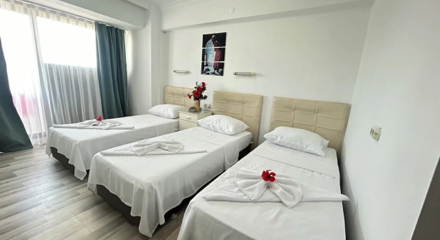 Трёхместный номер Standard Yıldırım Otel