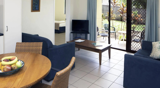 Palms at Trinity Beach, Book Hotel Trinity Beach Cairns Beaches