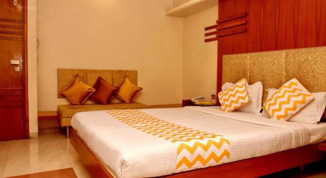 Fabhotel Prime Avenue