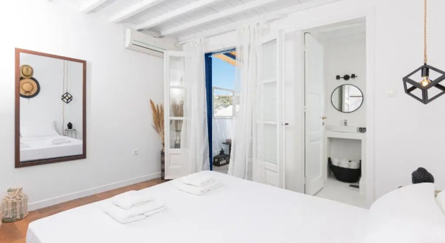 Апартаменты Whitelist Loft in Mykonos Town