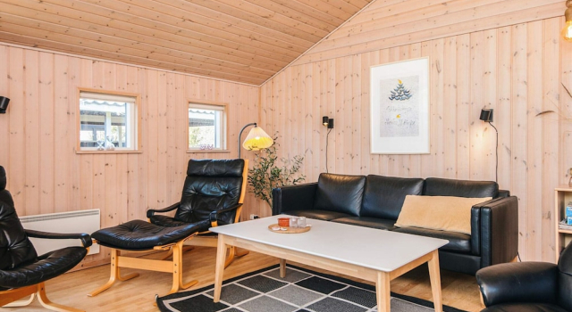 6 Person Holiday Home in Ebeltoft