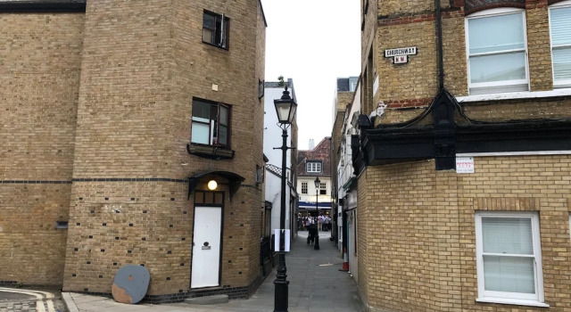 Spacious Flat in King's Cross, Забронировать Отель Отели Англии 3 звезды, 3*