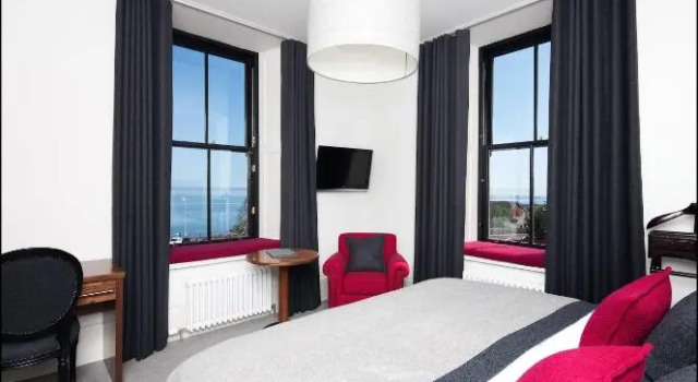 Номер Standard The Douglas Hotel