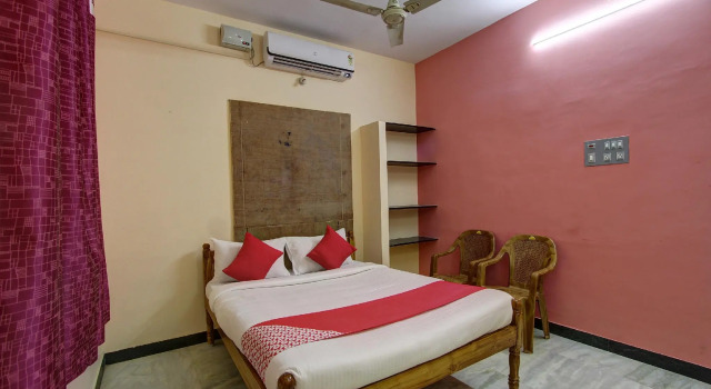 Oyo 38664 Rt Residency