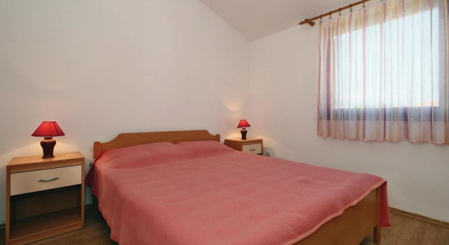 Awesome Home in Porec With Wifi and 2 Bedrooms