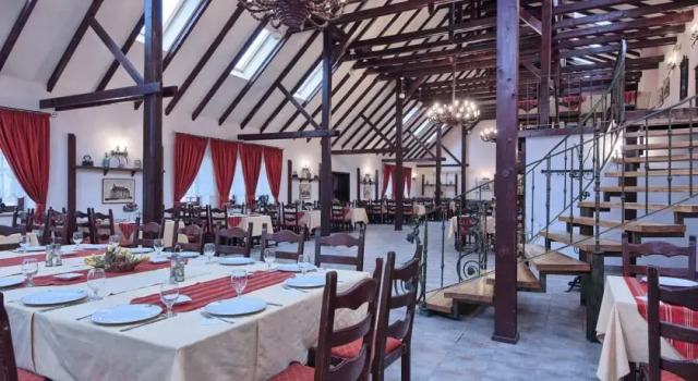 Hanul Greweln, Prenota Hotel Mediaş Sibiu County