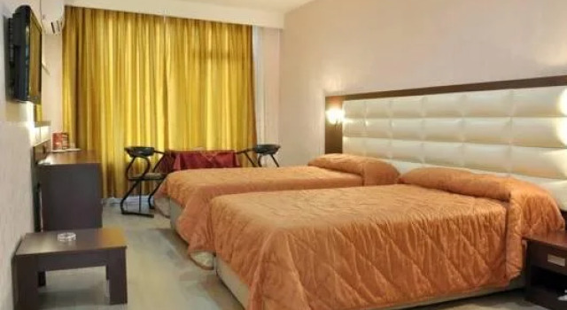 Oba Hotel, Varaa Hotelli Hotellit Marmara-alue pysäköinnillä, Pysäköinti