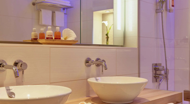 Двухместный номер Comfort Steigenberger Hotel Conti Hansa Kiel