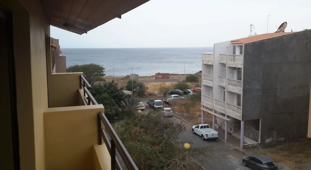 Люкс с балконом и с видом на море LT Aparthotel