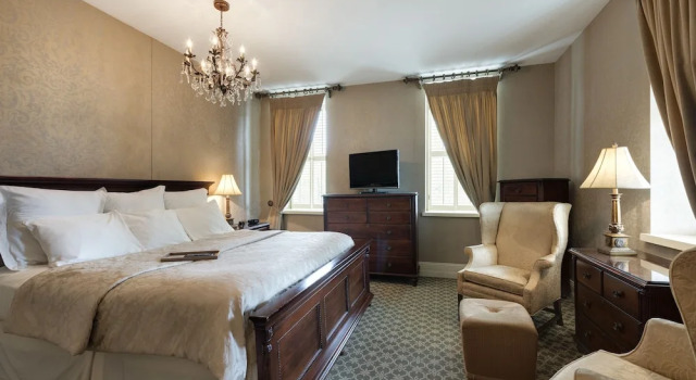 Номер Premier c 1 комнатой с видом на реку Nicollet Island Inn