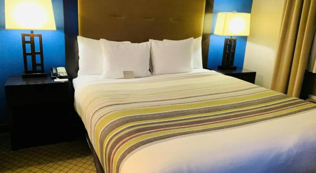 Двухместный номер Standard Country Inn & Suites by Radisson, San Jose International Airport, CA