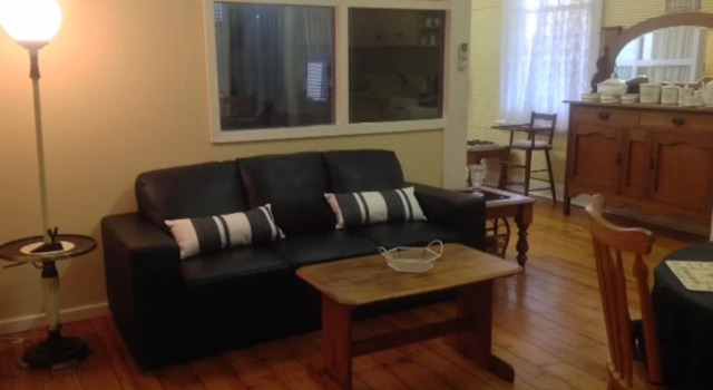 Gum Paddock Country Cottage, Забронировать Дом для отпуска Брокен-Хилл Новый Южный Уэльс