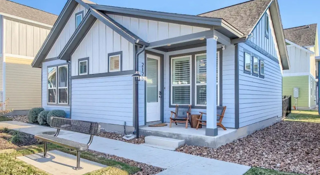 Коттедж Ot 2125 Creekside Cottage 2 Bedroom Home