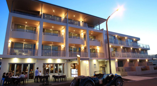 Номер Standard The Crown Hotel
