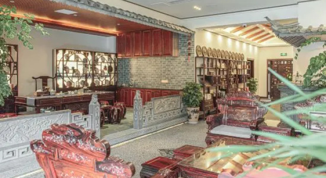 Qingqi Bieyuan Hotel, Prenota Hotel Lincang Yunnan