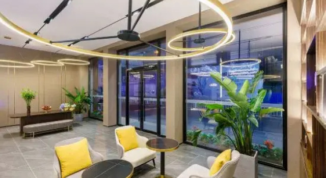Homeinn Plus Hotel (Dalian Lvshun Dashang New Mart), Boek Hotel Dalian Dalian Area
